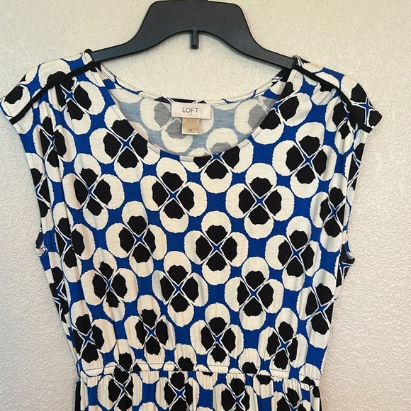 Womens Ann Taylor Loft dress size XS. - Picture 3 of 6